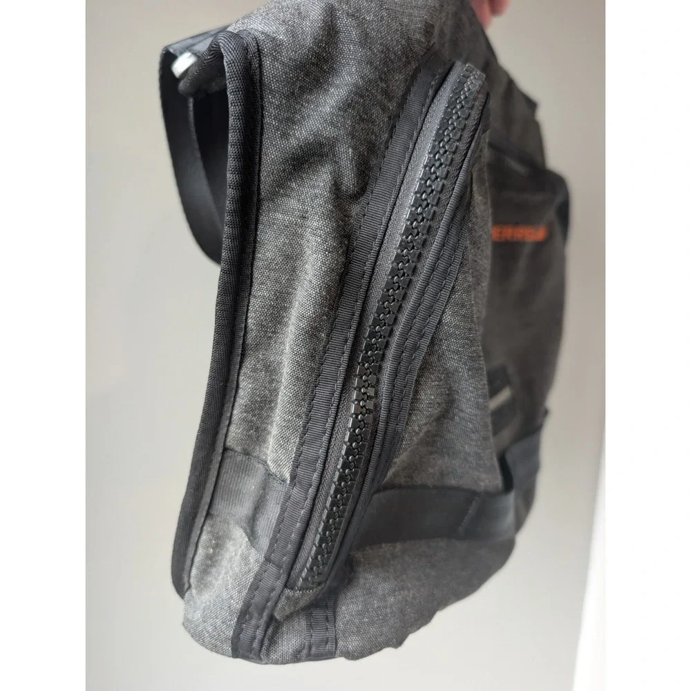 Merrell Messenger Bag Charcoal Grey Crossbody Shoulder Travel Commuter Bag